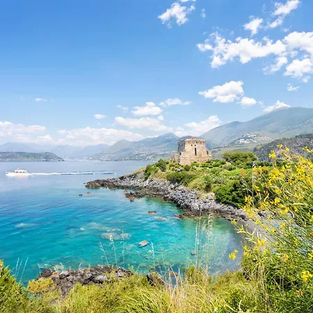 Terrazza Arcomagno Casa Al Mare ,villaggio Bridge * סן ניקולה ארצ'לה