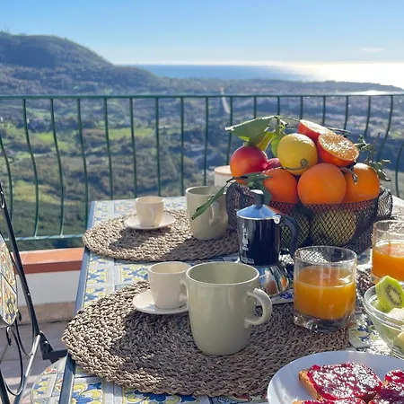 Terrazza Arcomagno Casa Al Mare ,villaggio Bridge Apartment